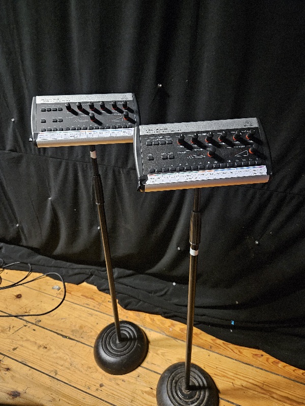 Behringer P16-M Personal Monitor Mixer